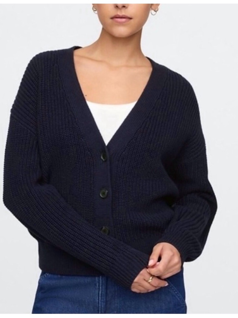 Gap Black Classic Cardigan Size M 100% Cotton